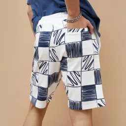 Fame Forever By Lifestyle White Regular Fit Printed Shorts image 4