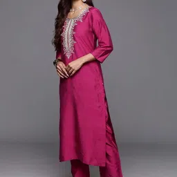 AG TEXTILE Women Ethnic Motifs Embroidered Regular Thread Work Kurta with Trousers & With Dupatta image 4