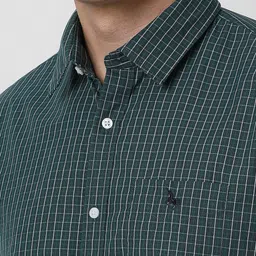 Van Heusen Sport Men Slim Fit Checked Casual Shirt image 2