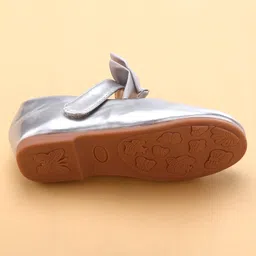 Babyoye Velcro Closure Ballerina With Bow Applique - Silver image 5