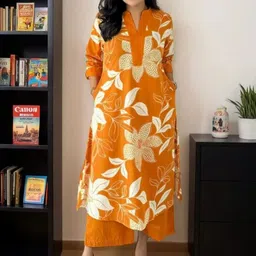 CaniBani Women Floral Printed Regular Kurta with Palazzos image 5