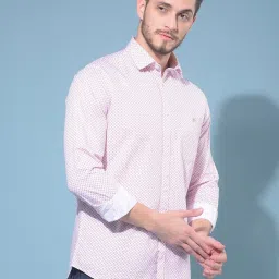 Crimsoune Club Pink Cotton Slim Fit Printed Shirt image 4