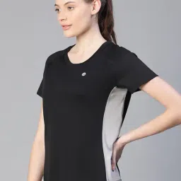 ATHLISIS Black Polyester Solid Sports T-Shirt image 4