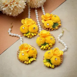 ZENEME Gold-Plated Artificial Beads Studded Maang Tikka Head Jewellery image 1