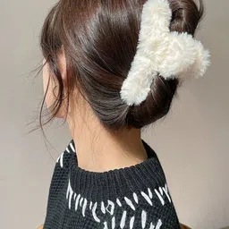 DOCTOR HEALTH SUPER SOFT Women Pack Of 8 Plush Barrettes Fur Grip Claw Clip-picture-20