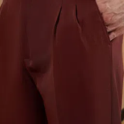 DENNISON Men Relaxed Easy Wash Pleated Trousers image 4