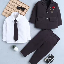 Fourfolds Cotton Blend Woven Full Sleeves Solid 3 Piece Party Suit Set With Tie - Grey-picture-11