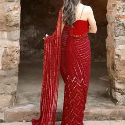 Satrani Red Embellished Saree With Unstitched Blouse image 4