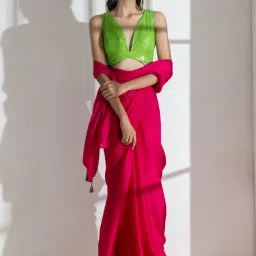 Swtantra Pink Plain Saree With Unstitched Blouse image 4