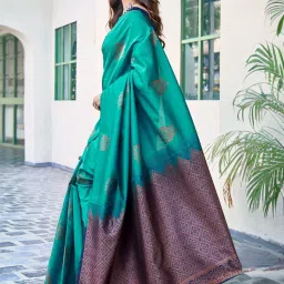Satrani Teal Green Silk Woven Saree With Unstitched Blouse image 4