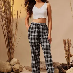 Clovia Women Checked Mid-Rise Lounge Pants image 4