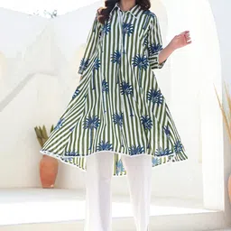 Indo Era Women Printed Regular Pure Cotton Kurta with Trousers image 2