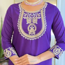 SDK FASHION Women Ethnic Motifs Embroidered Regular Thread Work Kurta with Trousers & With Dupatta image 3