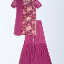 Utsa Kids by Westside Magenta Floral Pattern Ethnic Set-image-11