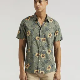 Pepe Jeans Olive Green Regular Fit Floral Print Shirt-picture-28