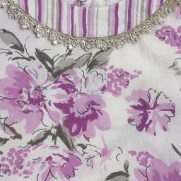 The Magic Wand Cotton Woven Sleeveless Floral Printed Gota Lace Embellished Top & Dhoti Set - Off White & Purple image 4