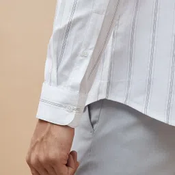 Code By Lifestyle White Cotton Regular Fit Striped Shirt image 4