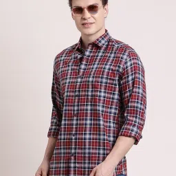 Turtle Red Cotton Slim Fit Checks Shirt image 4