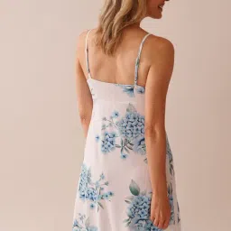 La Vie En Rose White Polyester Floral Chemise image 2