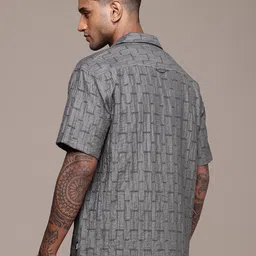 Roadster Men Textured Cuban Collar Oversized Casual Shirt image 4