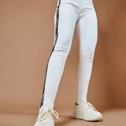 DOLCE CRUDO White Mid Rise Stretchable Jeans-picture-32