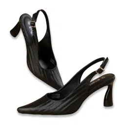 Ginger by Lifestyle Women's Black Back Strap Sandals image 4