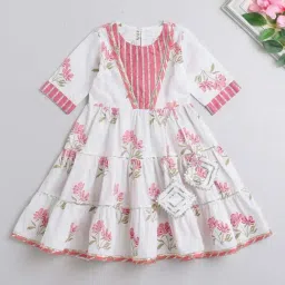 The Magic Wand Kids White & Pink Cotton Floral Print Dress-picture-34