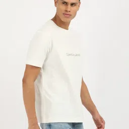 Calvin Klein Jeans Beige Cotton Regular Fit T-Shirt image 4