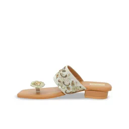UMNOVE Embellished Ethnic Block Sandals image 4