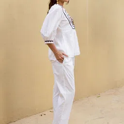 Aadews Juhi Embroidered Notch Neck Pure Cotton Tunic & Trousers image 2