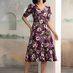 Pinly Women Floral Printed Fit & Flare Dress-picture-15