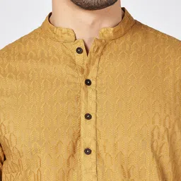 indus route by Pantaloons Men Geometric Thread Work Pathani Kurta image 2