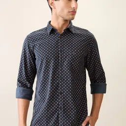 Parx Men Pure Cotton Slim Fit Printed Casual Shirt-picture-38