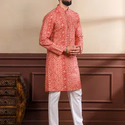 Koshin Men Bandhani Printed Festive Cotton Straight Kurta image 3