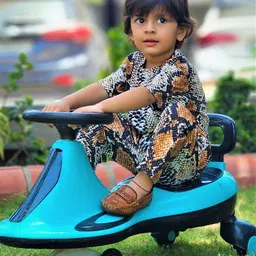 ALANTA Unisex Kids Printed T-shirt with Trousers image 5