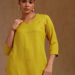 Soch Women Solid Woven Design Daily Straight Kurtas image 5