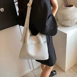 CORSICA Silver Solid Oversized Swagger Hobo Bag-picture-33