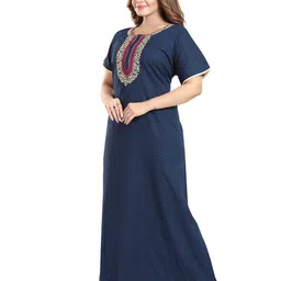 Lady Venom Printed Maxi Nightdress image 3