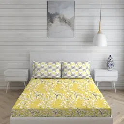 Layers Illuminating Homes Floral Yellow 144 TC Cotton King Bed Sheet with 2 Pillow Covers-image-14