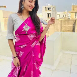 revika Ethnic Motifs Woven Design Zari Pure Silk Kanjeevaram Saree image 2