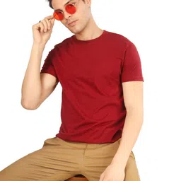 PULP Men Solid Round Neck Cotton T-shirt image 5