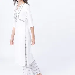 Vishudh Women White & Black Yoke Design A-Line Kurta image 5