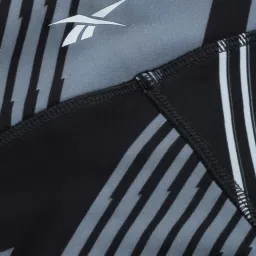 Reebok Black Printed Sports Tights image 5