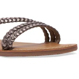 Eridani Women's Enya Gun Metal Back Strap Sandals image 5