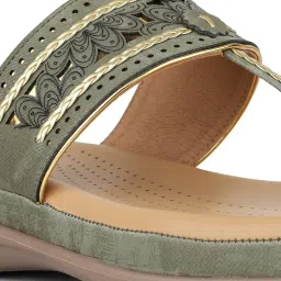 Inc.5 Women's Green Toe Ring Sandals image 5