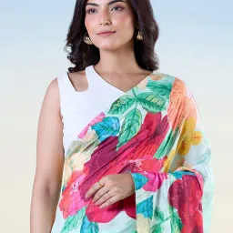 navyasa by liva Green Printed Saree With Unstitched Blouse image 5