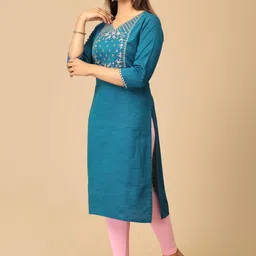 MAKEOVER FASHIONS Ethnic Motifs Embroidered V-Neck Thread Work Thread Work Kurti image 5