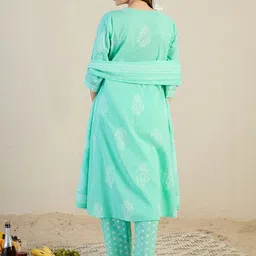 Indo Era Women Ethnic Motifs Printed Regular Pure Cotton Kurta with Trousers & With Dupatta image 3