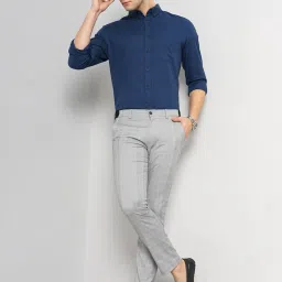 celio celio* Grey Regular Fit Check Flat Front Trousers image 5