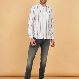 Wrangler Multicolor Regular Fit Striped Shirt image 5